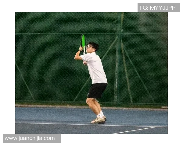 深圳网球队中路突破分析与战术得失探讨