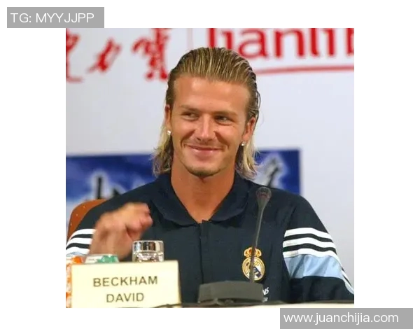 笑脸头像下的足球明星女生展现青春活力与运动魅力 笑脸头像下的足球明星女生展现青春活力与运动魅力